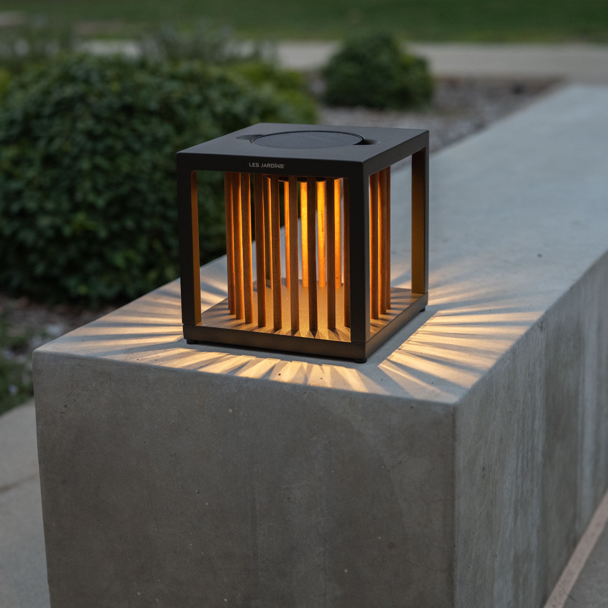 inka table light lite up outdoor garden