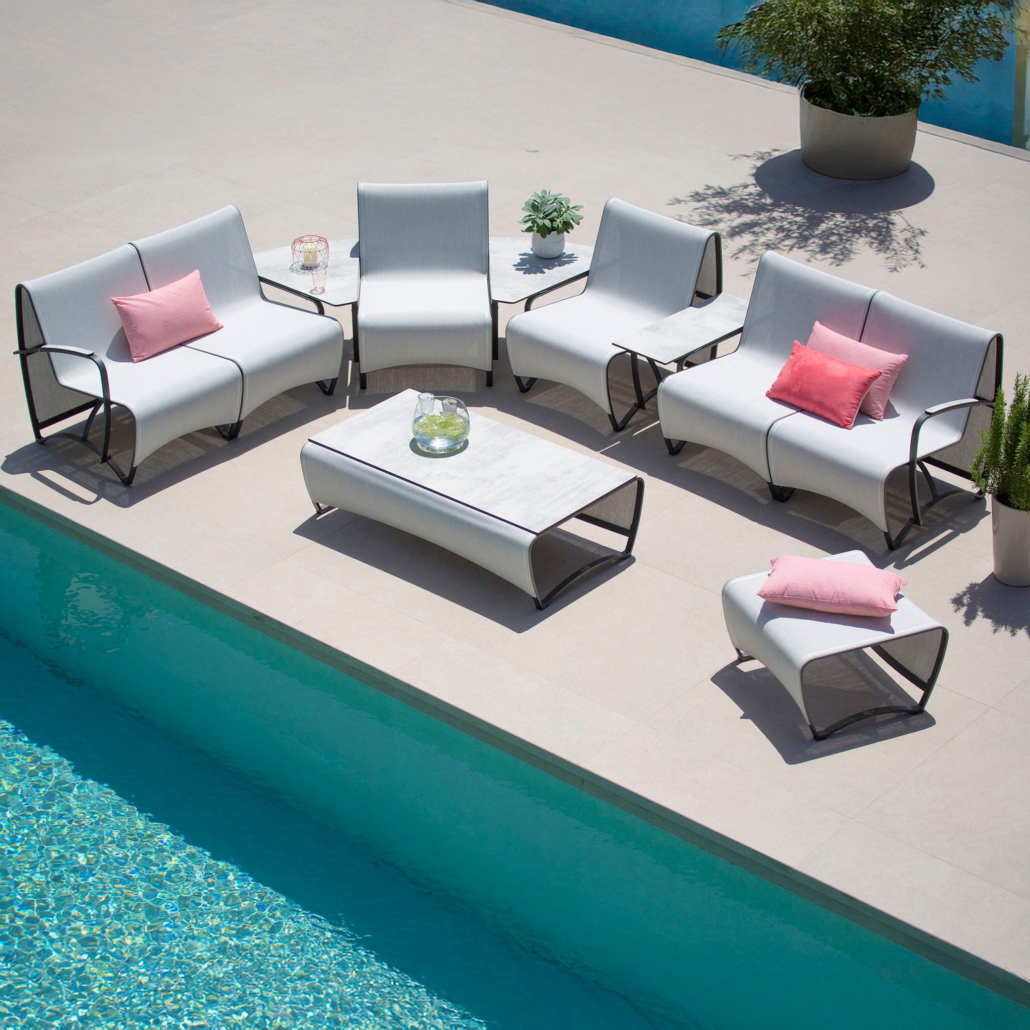 JETSTREAM ARMCHAIR