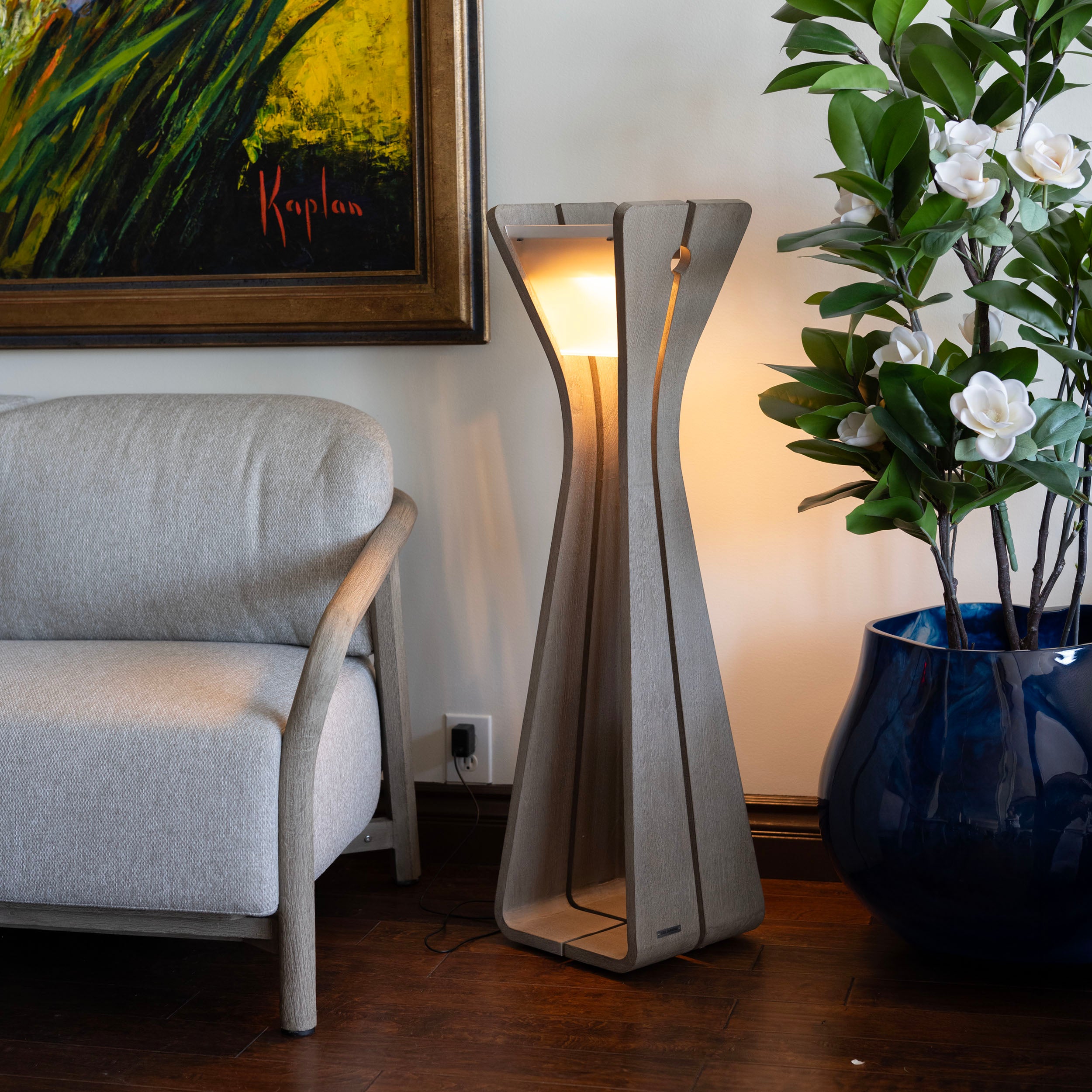 BLOOM INDOOR